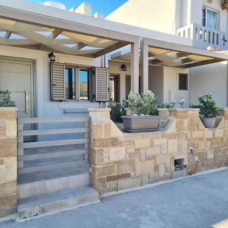 On The Water Lodging 2 Apartment Falasarna Exterior photo
